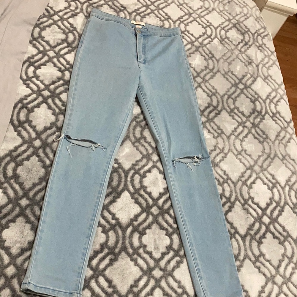 Ripped Jeans